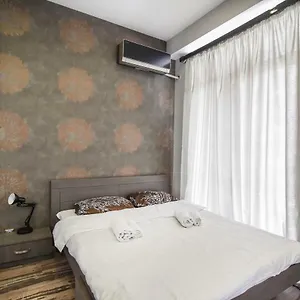 https://claras-home.alltbilisihotels.com